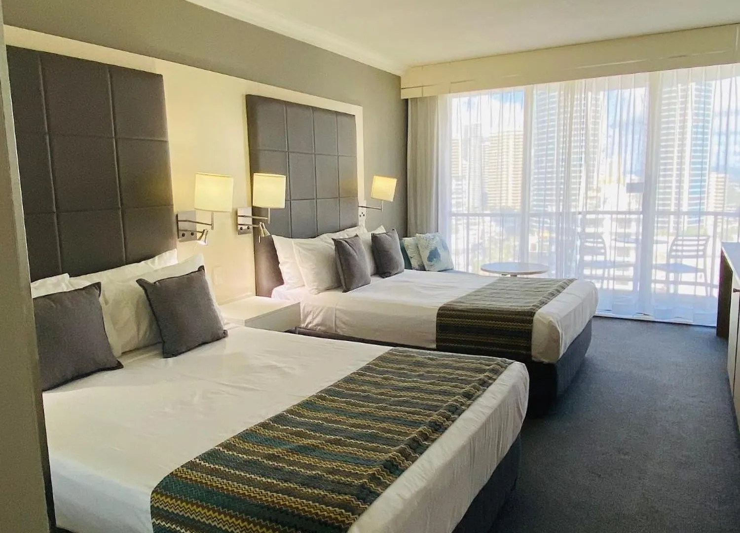 Sea View Hotel Room Heart Of Surfers Paradise Gold Coast