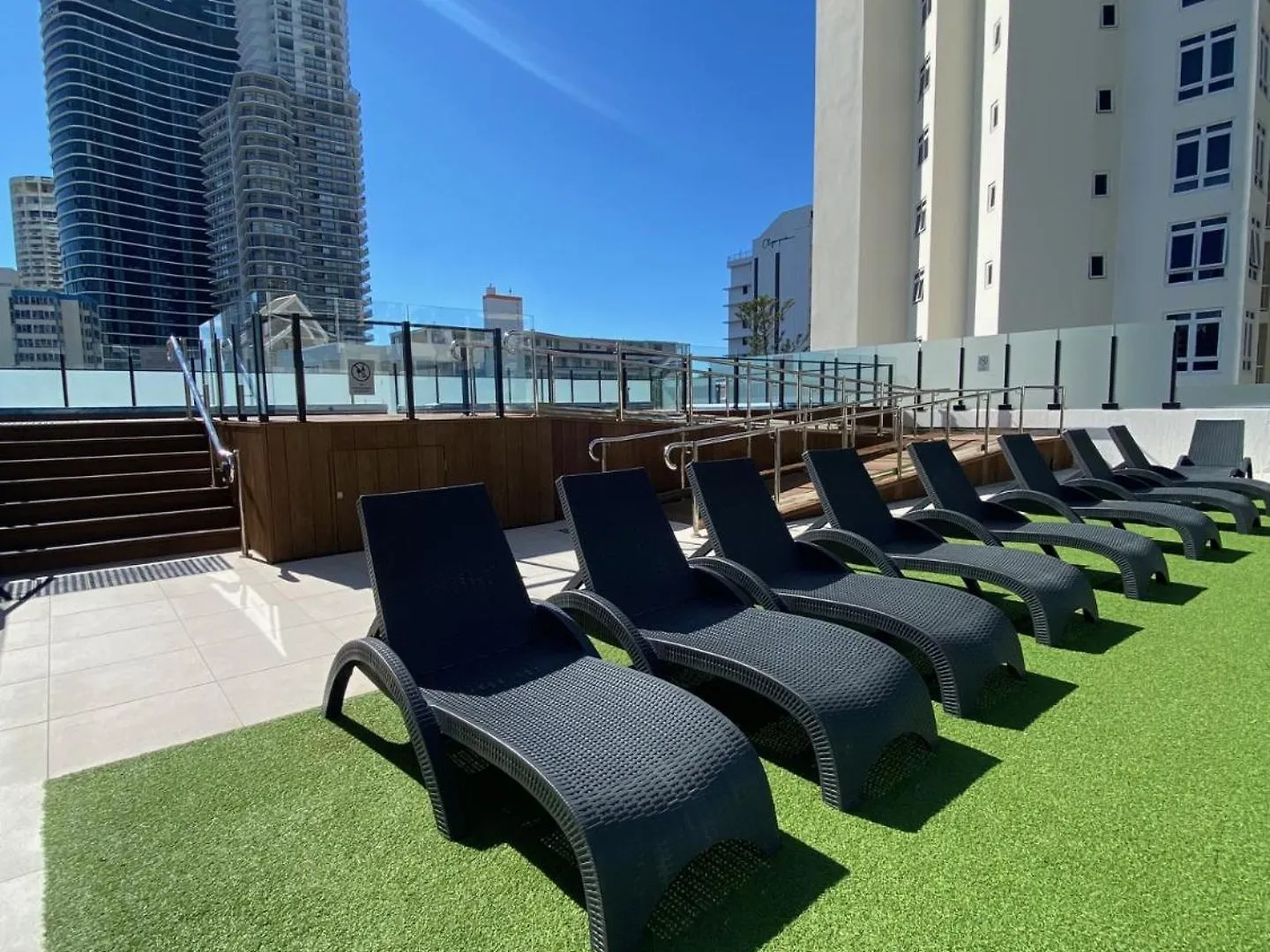 Sea View Hotel Room Heart Of Surfers Paradise Gold Coast