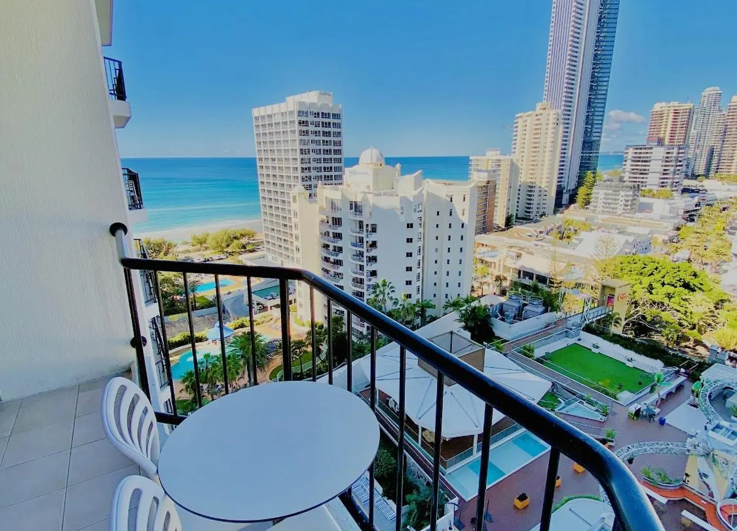 Sea View Hotel Room Heart Of Surfers Paradise Gold Coast
