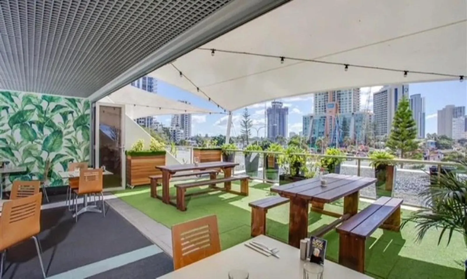 Sea View Hotel Room Heart Of Surfers Paradise Gold Coast