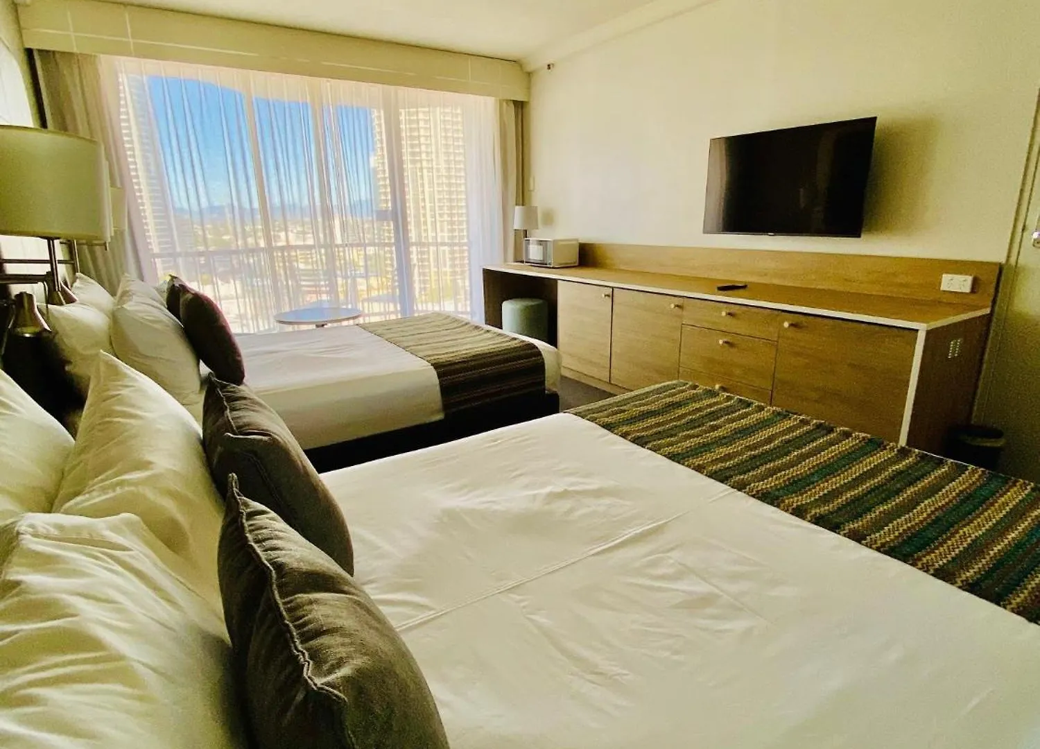 Sea View Hotel Room Heart Of Surfers Paradise 黄金海岸